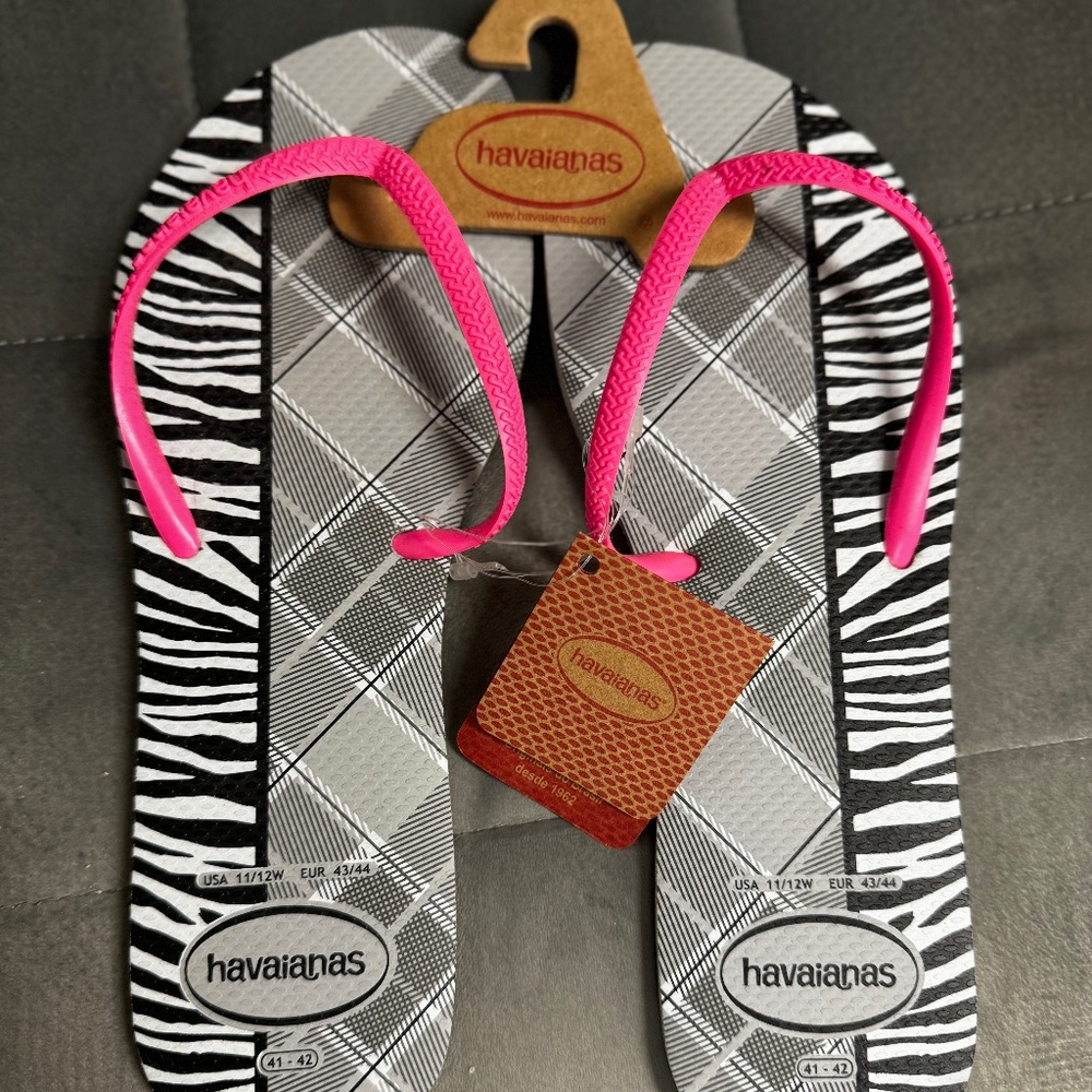 NWT Havaianas Flip Flops
